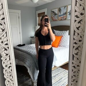 Signature8 Black Knit Ensemble